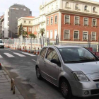 La acera del lado de los Maristas se abrirá el viernes, mientras que los otros dos carriles deberán esperar dos semanas.