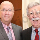 El dirigente de Vox Rafael Bardají y el consejero de seguridad nacional de EEUU, John Bolton, el pasado noviembre en el Capitolio  L