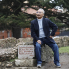 Rafael Basurto, este martes, en el parque del Cid. MARCIANO PÉREZ