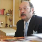 Ricardo Gavilanes se explica para dar a conocer su programa