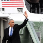 Obama sube al helicóptero presidencial por última vez.