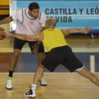 Quezada, que en Huesca recuperó su instinto anotador, será vital en este tramo final de la liga.