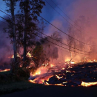 La lava del Kilauea avanza por los barrios residenciales de la Isla de Hawái.