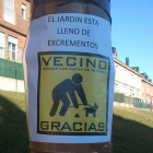 Una octavilla a modo de protesta que apareció en un parque.