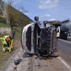 El accidente se produjo en la N-120 en Sobrado. BOMBEROS PONFERRADA