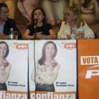 Isabel Carrasco durante el mitín en la Casa de Cultura de Pinilla