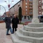 Miguel Martínez y Manuel Rubial visitaron la plaza del Peregrino