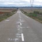 Imagen del polémico tramo de la carretera LE-512 entre Valencia y Valderas