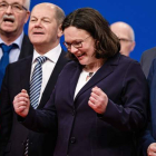 Andrea Nahles celebra su elección al frente del SPD. CLEMENS BILAN