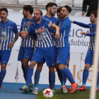 El conjunto berciano cedió un empate en los minutos finales del partido. L. DE LA MATA