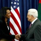 Mahmud Abás y Condoleezza Rice tras la rueda de prensa en Ramala