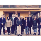 El Gabinete Parlamentario de Relaciones con la Sociedad del PSOE se reunió ayer en Hospital. DL