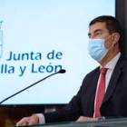 Ángel Ibáñez anuncia el decreto puesto en marcha por la Junta de Castilla y León. DL