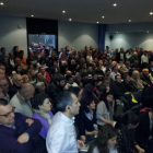 El público abarrotó el salón de plenos