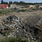 Los terrenos de los almacenes municipales son aún una escombrera