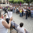 Los manifestantes pidieron la dimisión del consejero. F. OTERO PERANDONES