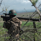Imagen de un soldado ucraniano en el frente oeste. MARÍA SENOVILLA