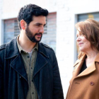 Fran Perea y Riitta Havukainen, en la serie Paradise.