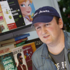 El autor en una imagen reciente en la feria del libro de Madrid