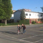 La guardería se ubicará en los módulos de las antiguas casas de los maestros, al fondo.