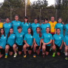 Plantilla y cuerpo técnico del CD Ponferrada en su primera jornada de pretemporada. F.R.O.C.