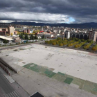 Aspecto del antiguo solar de Carrefour, entre La Rosaleda y la avenida de La Libertad.