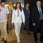 Rafael Doctor, Silvia Clemente y Raimon Martínez firmaron el convenio de colaboración en el Musac