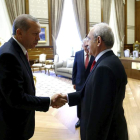 Erdogan recibe a los líderes de los partidos de la oposición, CHP y MHP. EFE