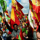 Asistentes al acto de Vox que el partido organizó ayer en Barcelona. ALEJANDRO GARCÍA