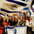 Miles de colonos exigen a Sharón en Jerusalén un referéndum sobre la retirada de Gaza y Cisjordania