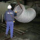 Uno de los trabajadores de la factoría de Roldán.
