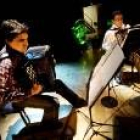 Los jóvenes acordeonistas Iñaki Alberdi e Íñigo Aizpiolea, que forman dúo desde 1998