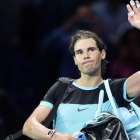 Nadal se despide con gesto contrariado tras caer en el Masters ante Djokovic