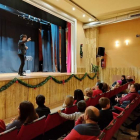 Imagen de una de las actuaciones en la casa de cultura dentro del Festival de Magia coyantino. DL