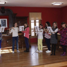 Alumnas y profesora de flauta en una actuación. CAMPOS