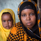 Aisha, somalí de 15 años, fue obligada a casarse con un hombre de 30 años cuando ella tan solo tenía 13. Al poco tiempo nació su hija Rayan.