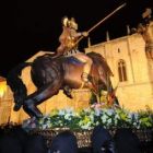 Un momento de una de las procesiones organizadas por la Cofradía de Angustias y Soledad