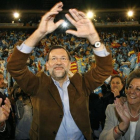 Francisco Camps, Mariano Rajoy, Rita Barberá y Federico Trillo, en un mitin en Valencia en la campaña de las generales del 2008.