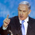 El primer ministro israelí, Binyamin Netanyahu, dirigiéndose a los miembros del principal lobi judío de EEUU.