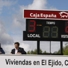 Picallo y Cueto en la inauguración del marcador del Área. JESÚS