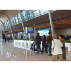 La nueva terminal fue inaugurada el 11 de octubre del pasado año por el presidente del Gobierno, cuenta con 7.200 metros cuadrados de superficie y tiene una capacidad de 580 pasajeros a la hora.
