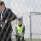 El presidente del Parlament, Roger Torrent, a la salida de la cárcel de Estremera.