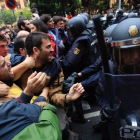 Enfrentamientos en el colegio Ramon Llull de Barcelona.