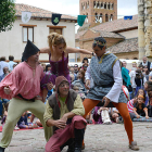 Los artistas de Montalvo-vs-Montilla preparan una de sus acrobacias.