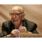 Imagen de archivo del poeta y periodista del Diario Victoriano Crémer