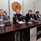 Isabel Bazaga, Arturo Pereira, Samuel Folgueral y Juan Carlos Suárez-Quiñones, ayer en la Uned.