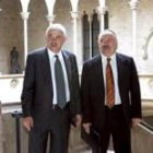 Pasqual Maragall y Josep Lluis Carod-Rovira posan antes de la reunión que mantuvieron ayer