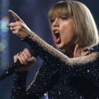 Taylor Swift, durante su actuación en los premios Grammy, el pasado febrero.