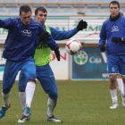 La plantilla de la Cultural, que volverá a entrenar para preparar el partido ante el Valladolid, está preocupada por lo institucional.