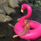 Justin Bieber, en el 2016, también se apuntó a la moda de los flotadores gigantes.